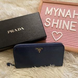 💯% Authentic Prada Long Wallet